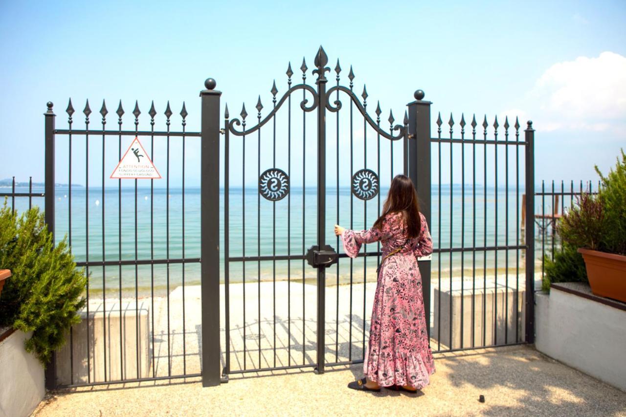 Splendido Bay Luxury Spa Resort Padenghe sul Garda Esterno foto