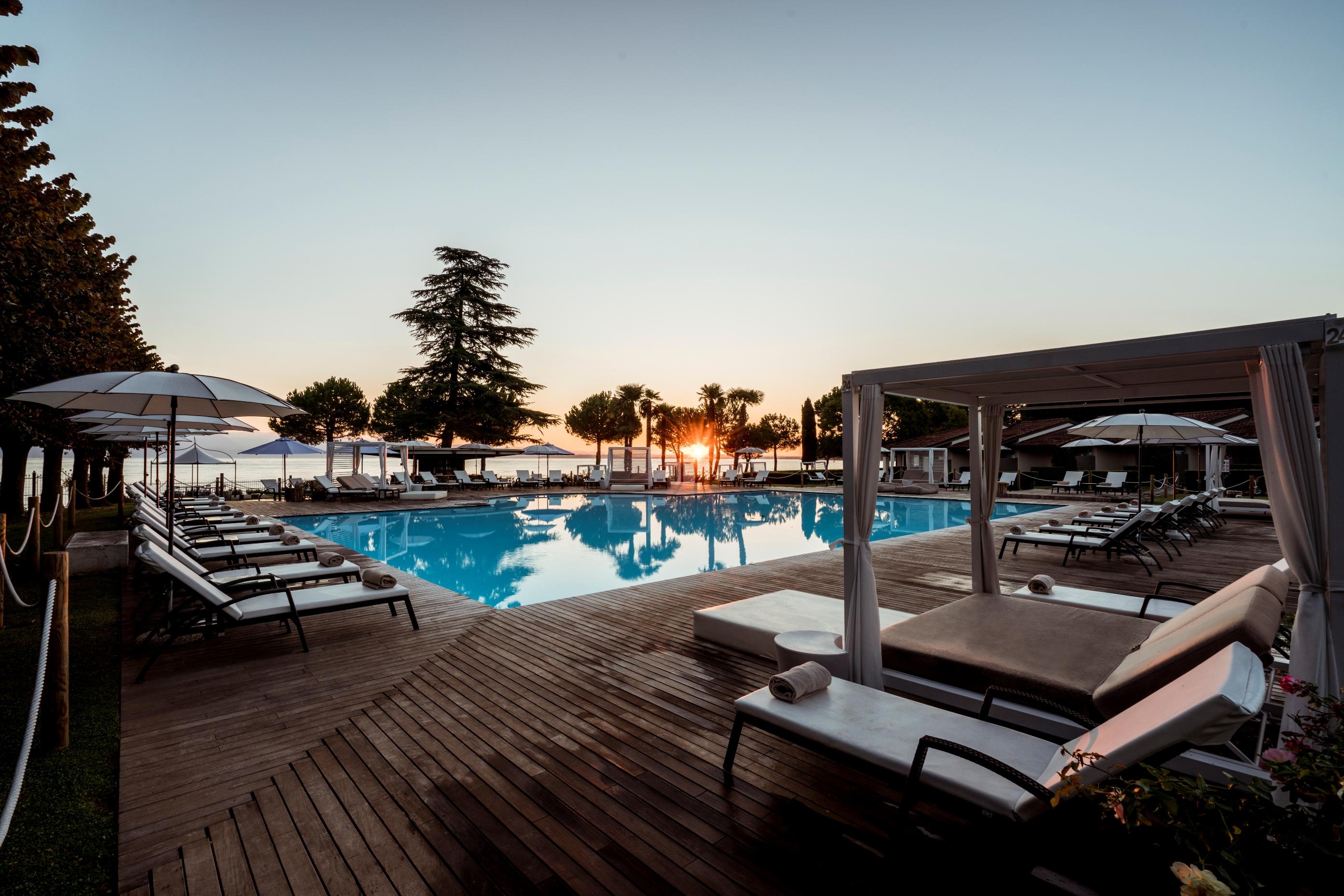 Splendido Bay Luxury Spa Resort Padenghe sul Garda Esterno foto