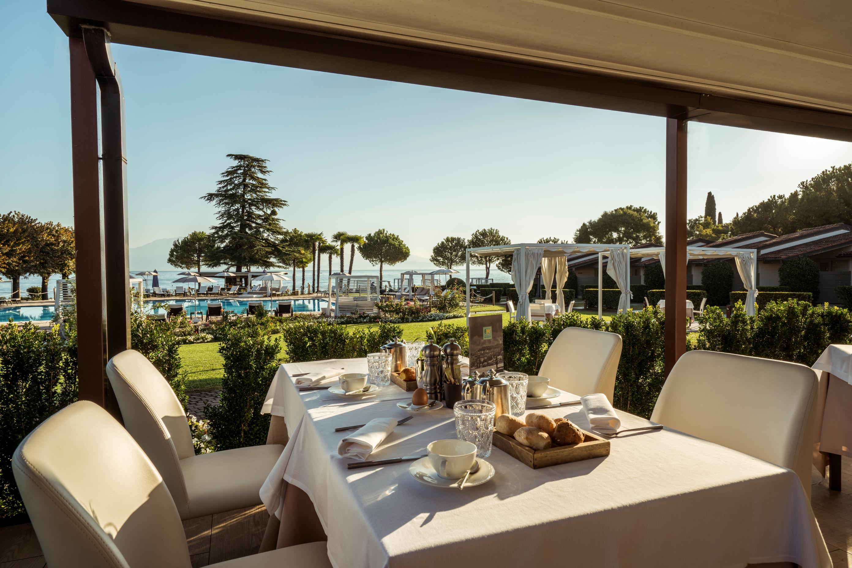 Splendido Bay Luxury Spa Resort Padenghe sul Garda Esterno foto