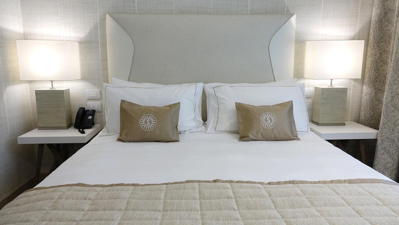 Splendido Bay Luxury Spa Resort Padenghe sul Garda Esterno foto